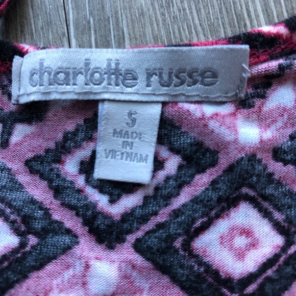 Patterned crop top - Picture 2 of 2